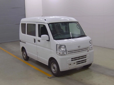 NISSAN NV100 CLIPPER