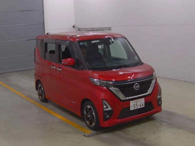 NISSAN ROOX