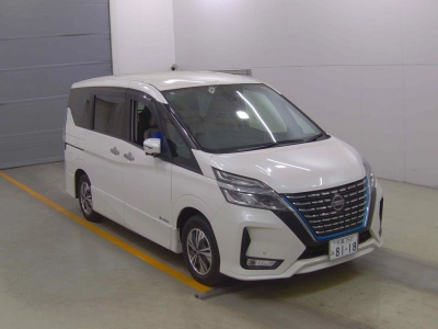 NISSAN LEAF