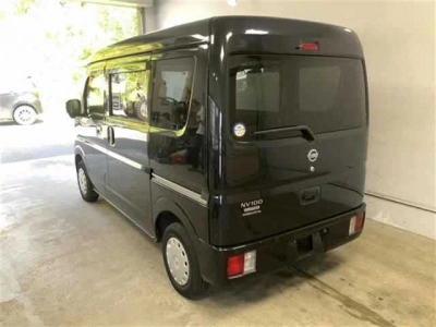 NISSAN NV100 CLIPPER
