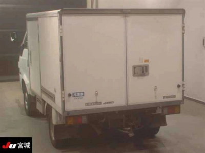 MAZDA BONGO