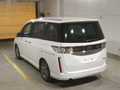 MAZDA BIANTE