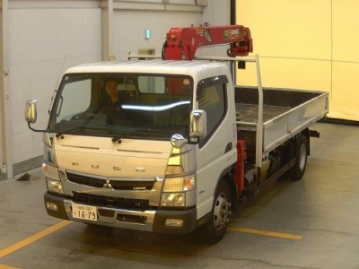 MITSUBISHI CANTER