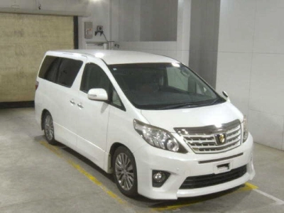 TOYOTA ALPHARD
