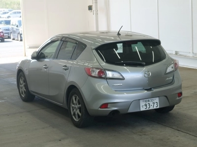 MAZDA AXELA SPORT