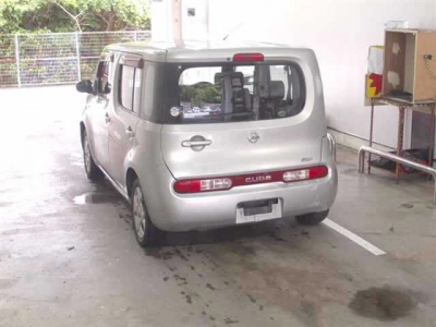 NISSAN CUBE