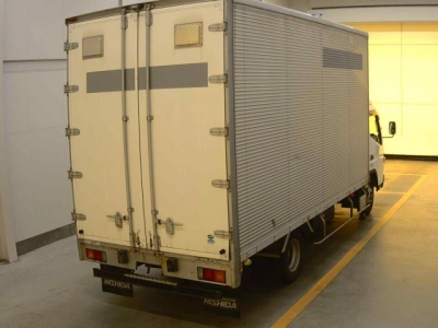 MITSUBISHI CANTER