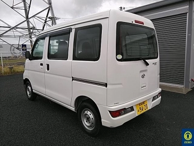 DAIHATSU HIJET VAN