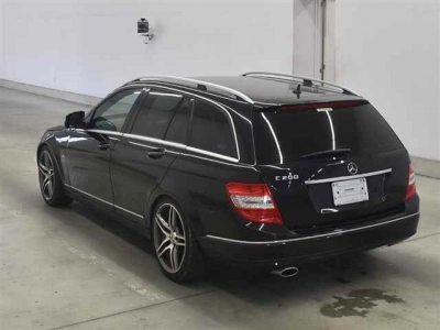 MERCEDES BENZ C CLASS