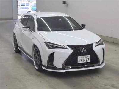 LEXUS UX