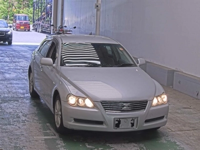 TOYOTA MARK X