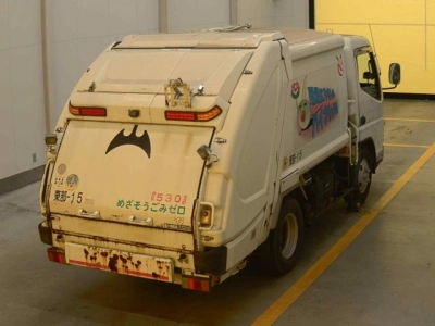 MITSUBISHI CANTER