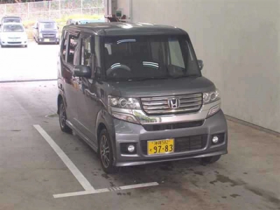 HONDA N BOX CUSTOM