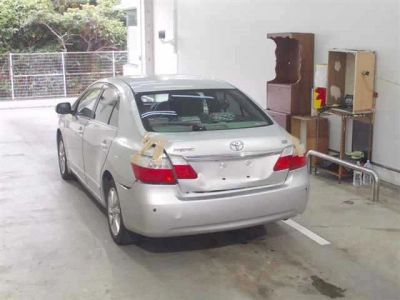 TOYOTA PREMIO