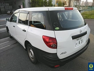 NISSAN AD VAN