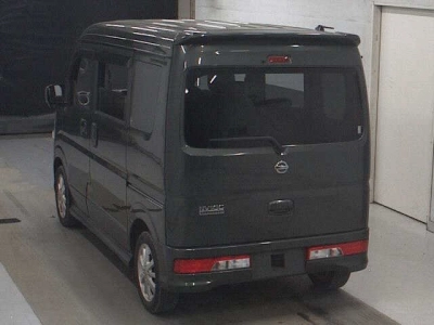 NISSAN NV100 CLIPPER RIO