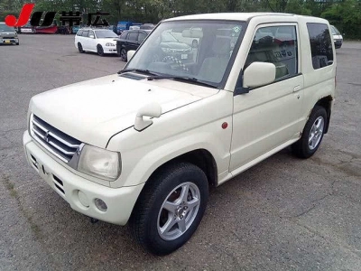 MITSUBISHI PAJERO MINI