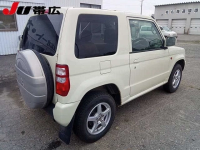 MITSUBISHI PAJERO MINI