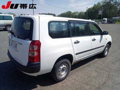 TOYOTA SUCCEED VAN