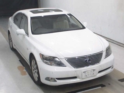 LEXUS LS