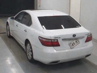 LEXUS LS