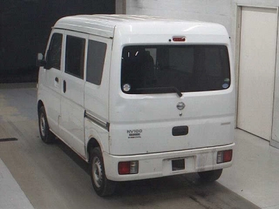NISSAN NV100 CLIPPER