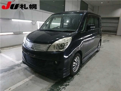MITSUBISHI DELICA D:2