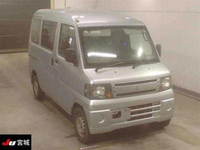 MITSUBISHI MINICAB