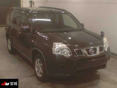 NISSAN X-TRAIL