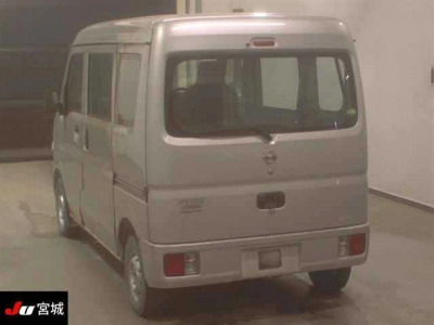 NISSAN NV100 CLIPPER