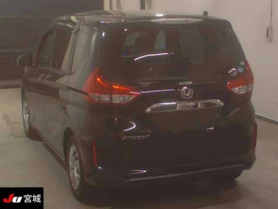 HONDA FREED+