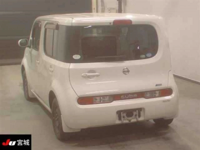 NISSAN CUBE