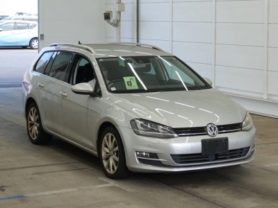VOLKSWAGEN GOLF VARIANT