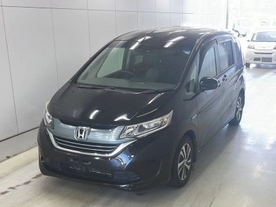 HONDA FREED + HYBRID
