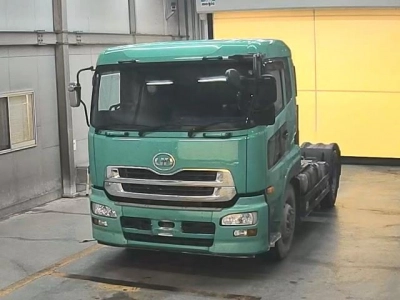 NISSAN UD