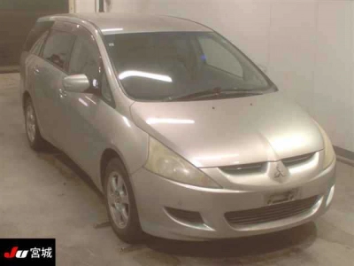 MITSUBISHI GRANDIS