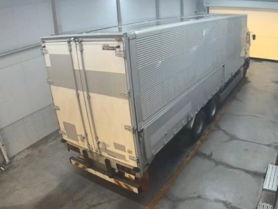 NISSAN UD