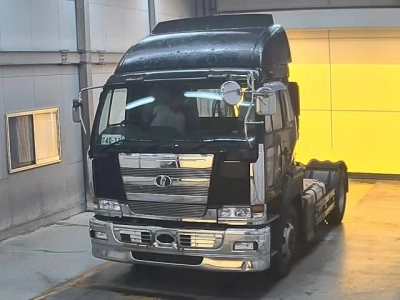 NISSAN UD