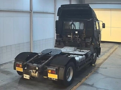 NISSAN UD