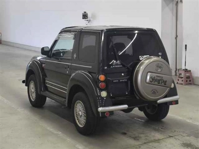 MITSUBISHI PAJERO JUNIOR