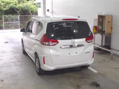 HONDA FREED+