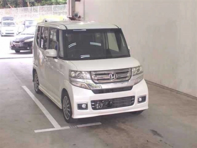 HONDA N BOX