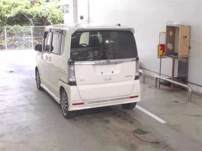 HONDA N BOX