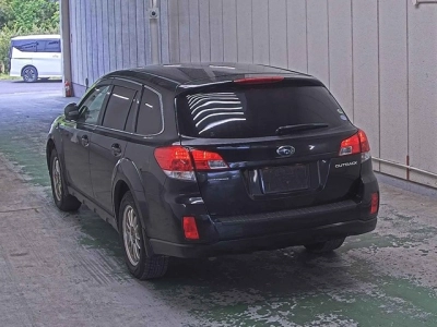 SUBARU OUTBACK