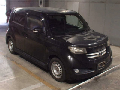 TOYOTA BB