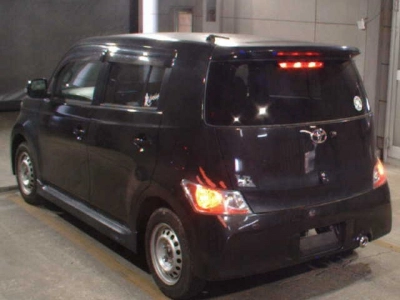 TOYOTA BB