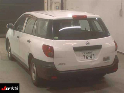 NISSAN AD VAN