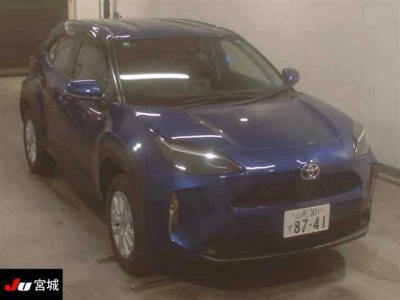 TOYOTA YARIS CROSS