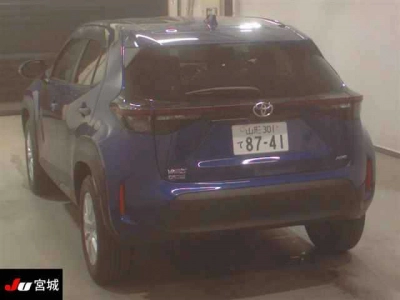 TOYOTA YARIS CROSS