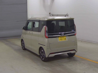 NISSAN ROOX